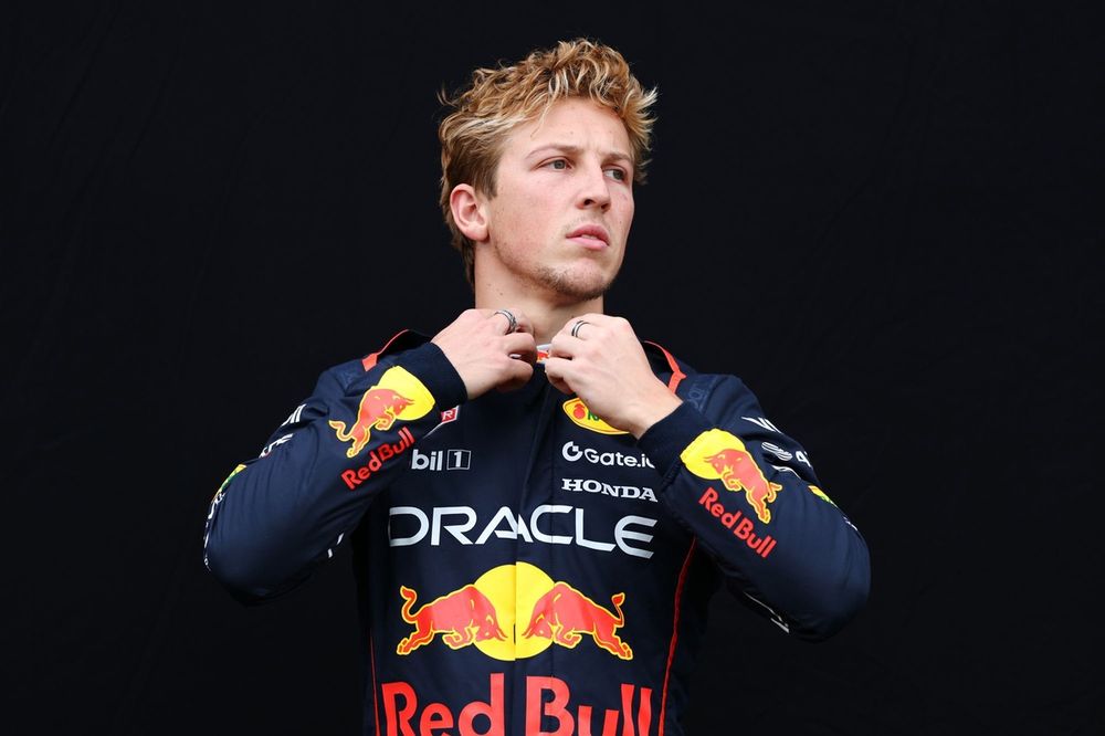 Liam Lawson: "Foi ingênuo achar que teria tempo de adaptação" na Red Bull