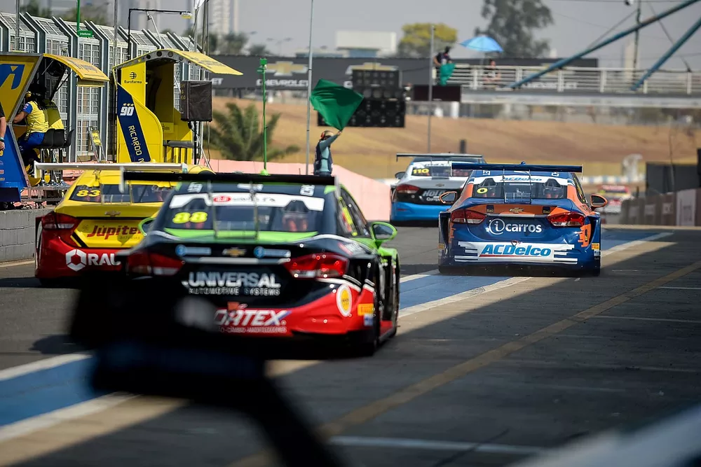 Pitlane em Goi&acirc;nia