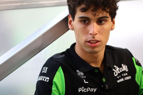 "É uma palavra só: calma" - Galvão Bueno aconselha Bortoleto sobre jornada na F1