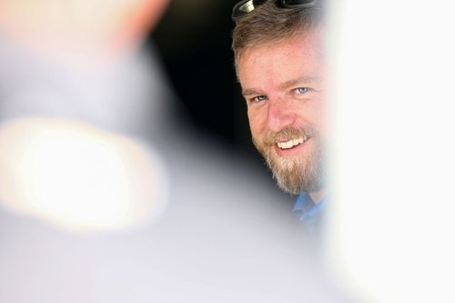 NASCAR: Allgaier d&aacute; veredito sobre formato de playoffs e comenta JR na Cup, Zilisch e nervosismo em 2025