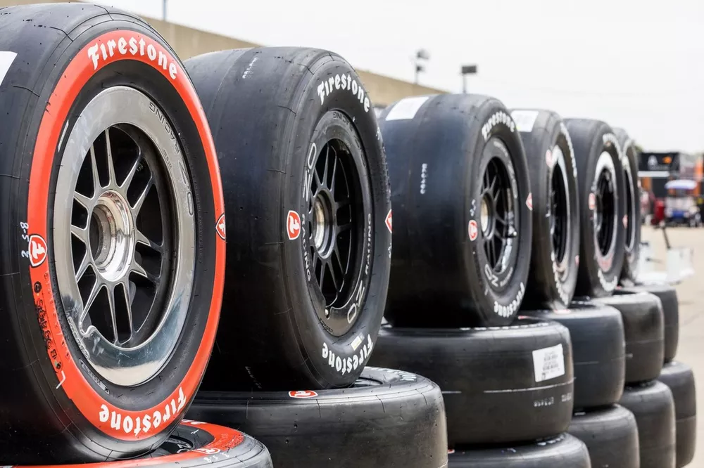Neum&aacute;ticos Firestone