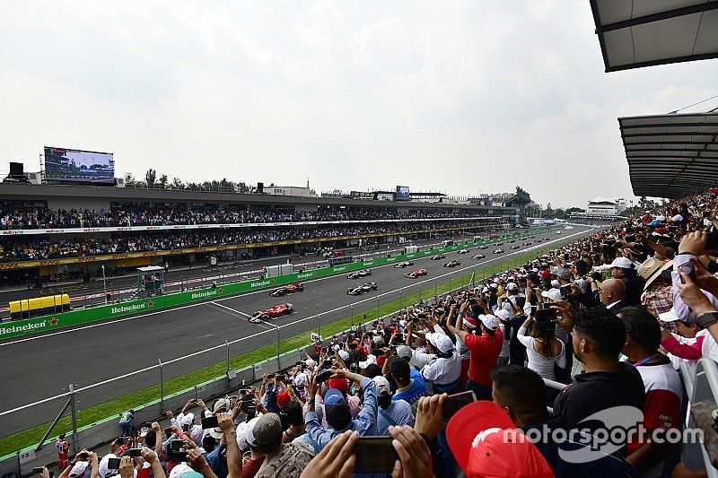Sebastian Vettel, Ferrari SF70H leads at the start of the race