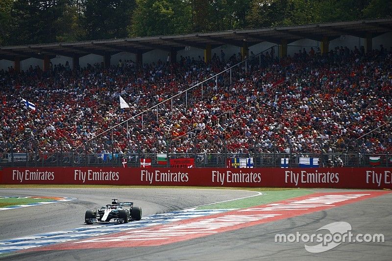 Lewis Hamilton, Mercedes AMG F1 W09