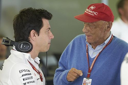 Wolff: Mercedes stracił wz&oacute;r do naśladowania