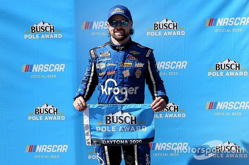 Pole sitter: Ricky Stenhouse Jr., JTG Daugherty Racing, Chevrolet Camaro Kroger