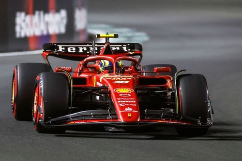 Los pilotos de F1 que compitieron para dos equipos en una temporada