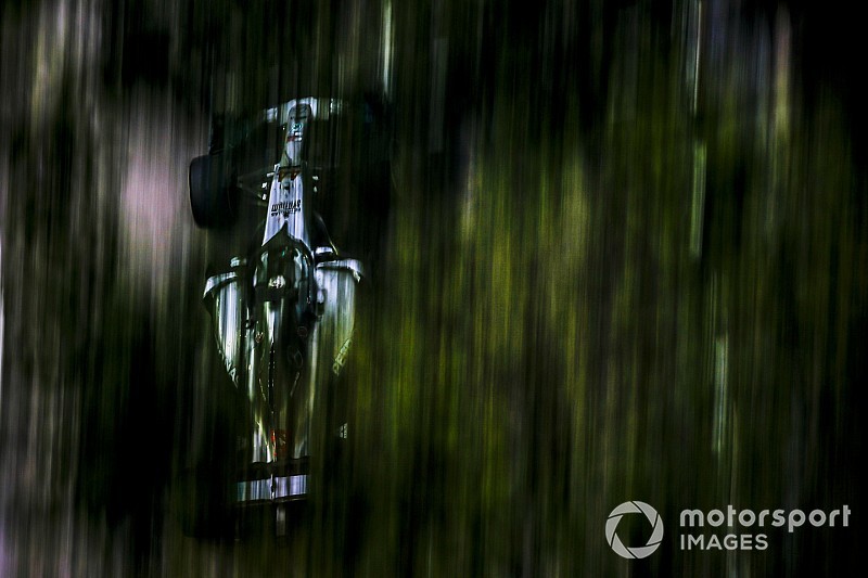 Hamilton: ecco perché la pole magica di Singapore evoca il ricordo di Senna