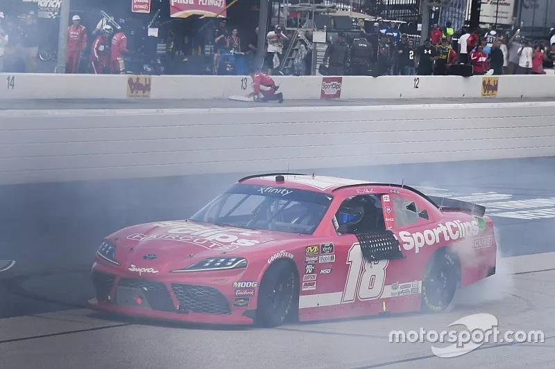 Race Winner Denny Hamlin, Joe Gibbs Racing, Toyota Supra