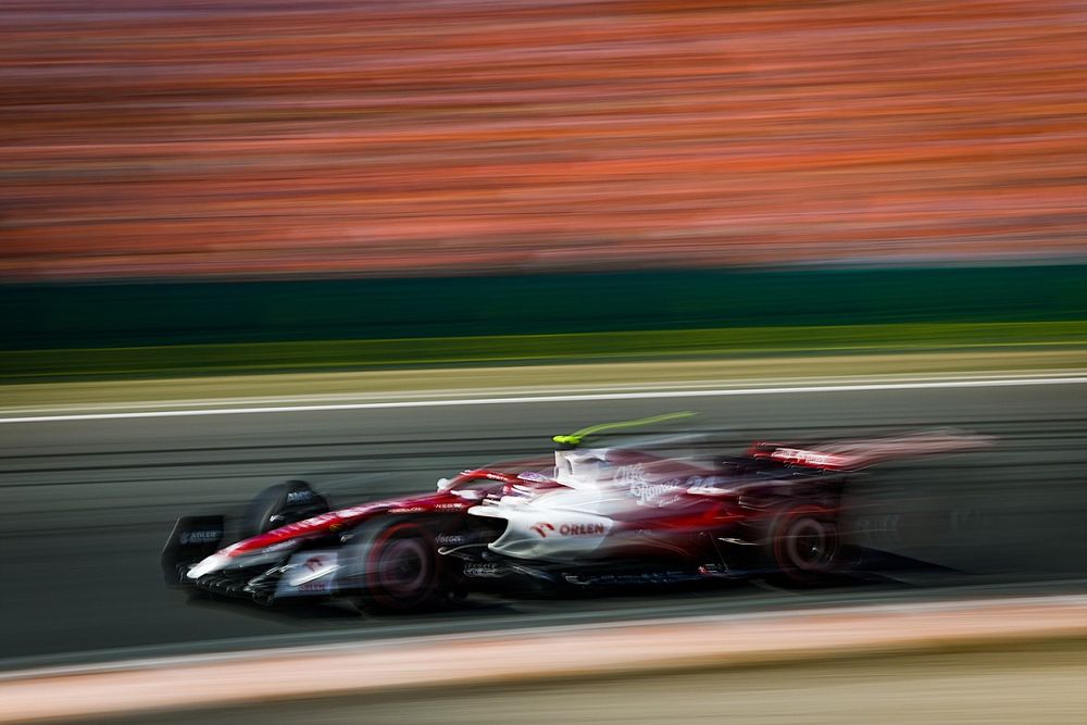 Zhou Guanyu, Alfa Romeo C42