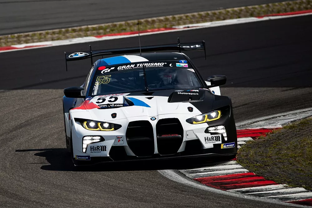 #55 BMW M4 GT3: Jens Klingmann, Sheldon Van Der Linde