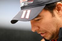 Checo P&eacute;rez deja de ser piloto de Red Bull para la F1 2025