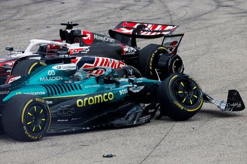 VÍDEO F1: Stroll é punido após batida em Ocon na sprint de Austin