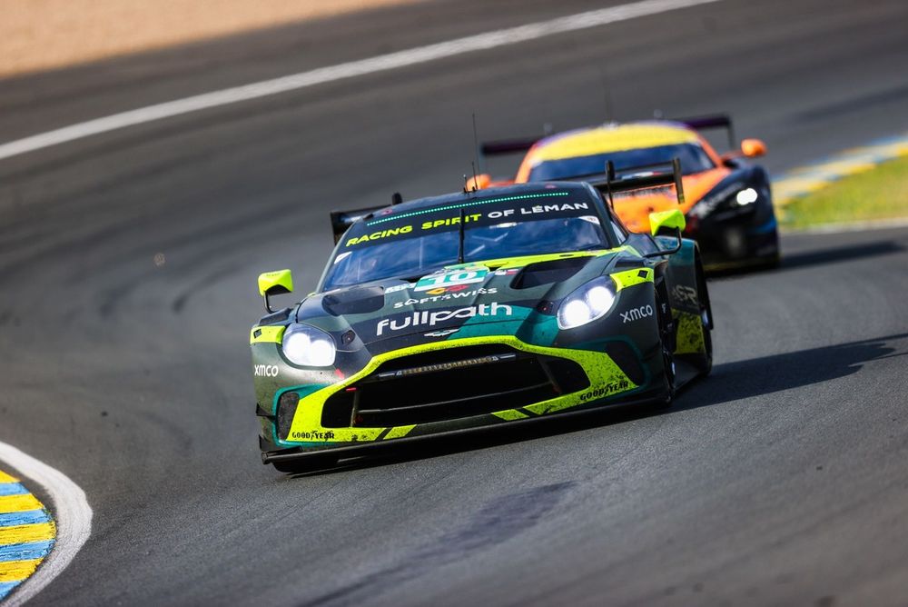 #10 Racing Spirit Of Leman Aston Martin Vantage AMR LMGT3: Derek Deboer, Valentin Hasse, Eduardo Barrichello