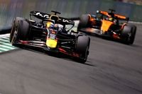 F1: Ex-diretor da Red Bull afirma que decisão de Verstappen de não devolver posição foi errada