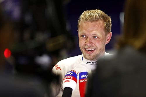 &laquo;Шея просто отвалилась&raquo;. Магнуссен усомнился, что выдержит гонку