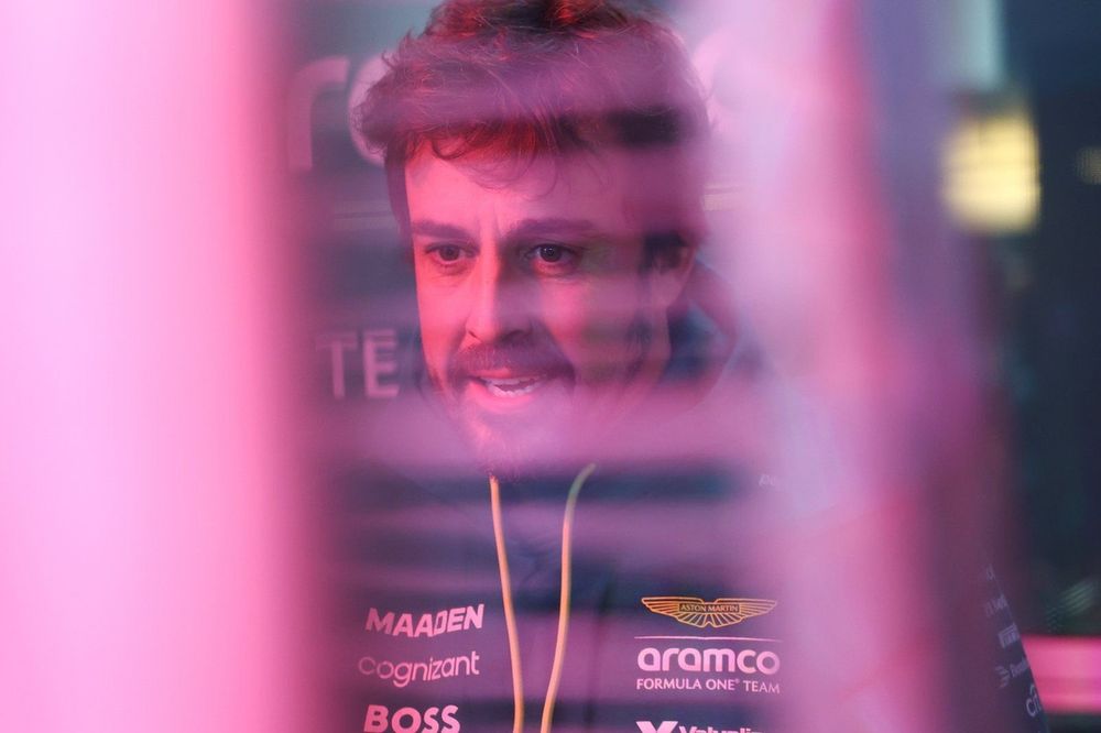 Fernando Alonso, Aston Martin Racing