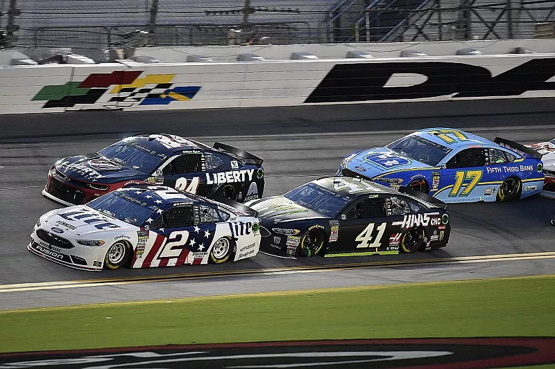 Brad Keselowski, Team Penske, Ford Fusion Stars, Stripes, and Lites, William Byron, Hendrick Motorsports, Chevrolet Camaro Liberty University, Kurt Busch, Stewart-Haas Racing, Ford Fusion Monster Energy / Haas Automation, and Ricky Stenhouse Jr., Roush Fenway Racing, Ford Fusion Fifth Third Bank