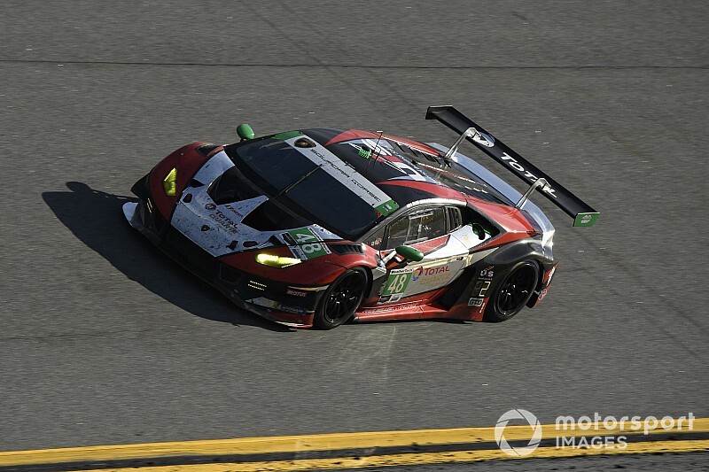 VIDEO: Así nace un Lamborghini de carreras