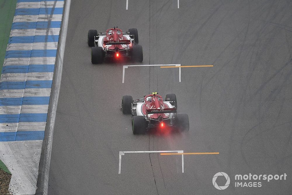 FIA: proposte luci da pioggia gialle per avvisare dei pericoli
