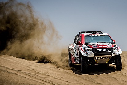 Dakar 2019: Al-Attiyah verslaat Sainz in eerste etappe
