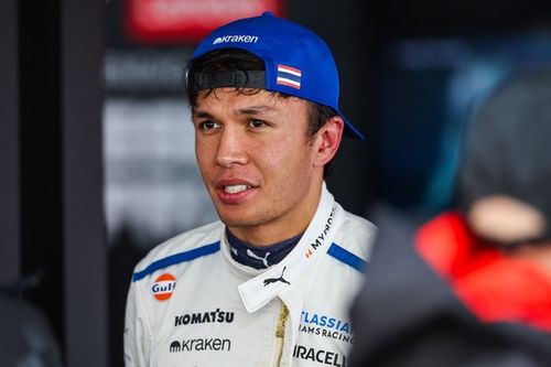 F1: Albon explica mensagens 'enfurecidas' no rádio da Williams durante GP do Japão