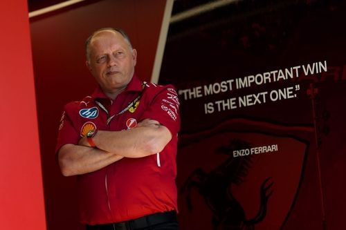 F1: Ferrari se prepara para melhora em Ímola e traz atualizações