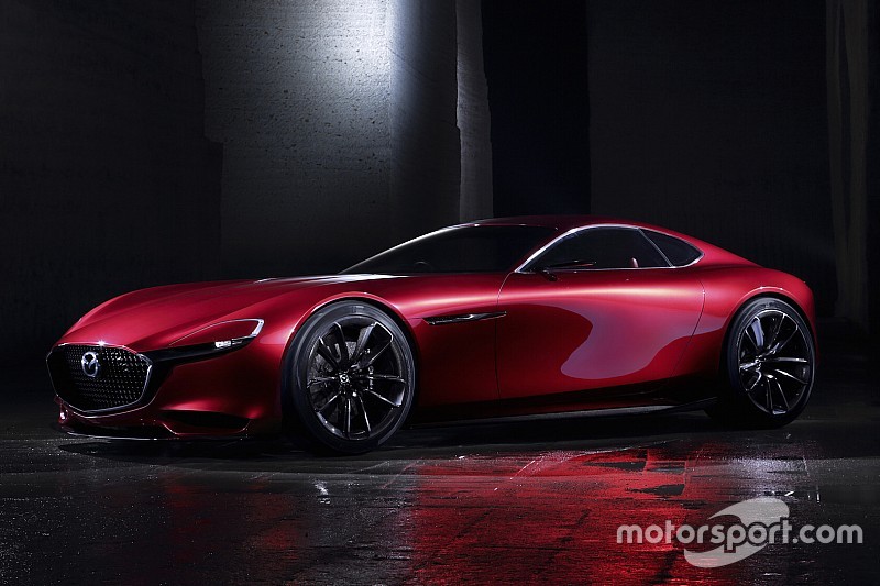 Запуск Mazda3 перекреслив надії фанатів марки на спорткар та електрокар
