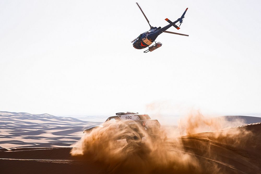 #300 X-Raid Mini JCW Team: Carlos Sainz, Lucas Cruz