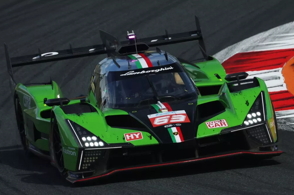 #63 Lamborghini Iron Lynx Lamborghini SC63: Mirko Bortolotti, Edoardo Mortara, Daniil Kvyat