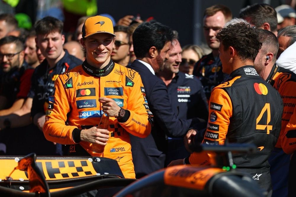 Lando Norris, McLaren, Oscar Piastri, McLaren