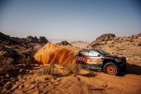 Isidre Esteve abandona el Dakar 2026, y lesionado, por un accidente