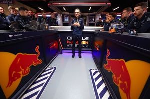 Menos política y más "pura competición": la influencia de Mekies en Red Bull
