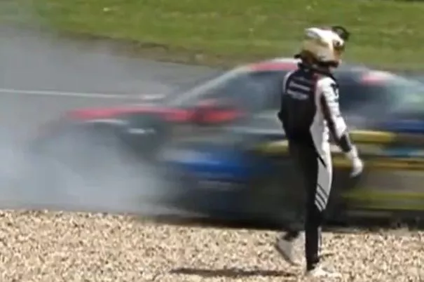 Acidente no Q1 das 24 Horas de Nurburgring