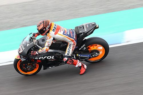 M&aacute;rquez: Con mi hermano solo comparto el viaje a la pista