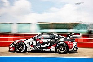 Kręt broni pozycji lidera