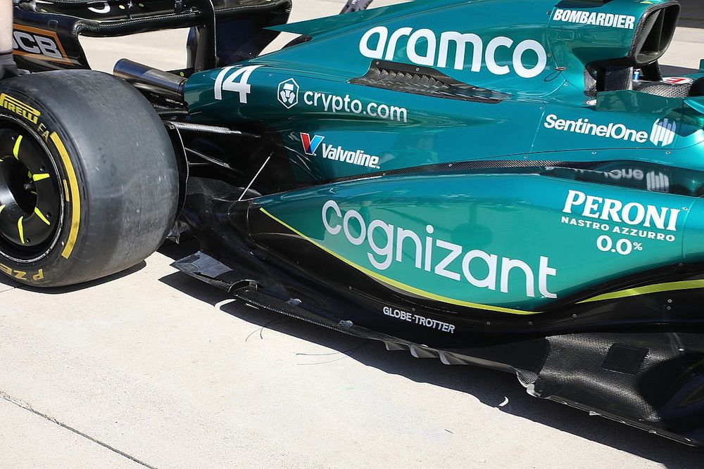 Aston Martin Racing AMR23 detalle lateral