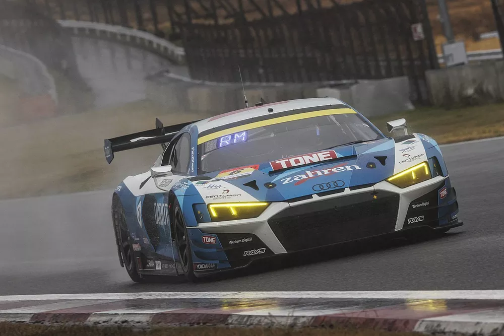 #6 DOBOT Audi R8 LMS