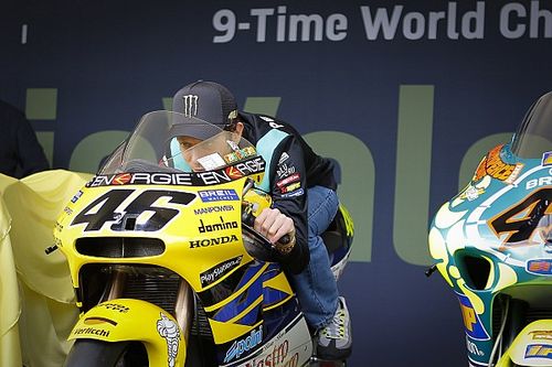 Valentino Rossi Ingin Rawat Motor Juara Dunia 2001