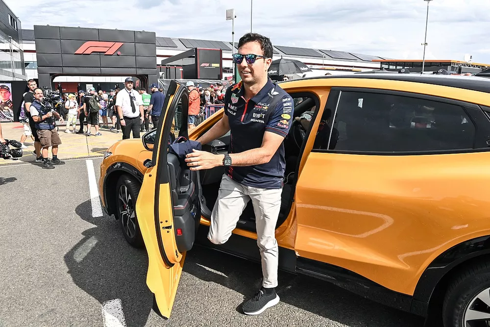 Sergio P&eacute;rez, Red Bull Racing