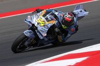 MotoGP en Indonesia: Aldeguer domina y Marc Márquez sufre una caída