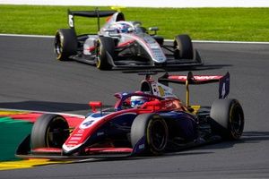 F3: Stromsted vence corrida sprint em Spa; Rafa Câmara é 5º