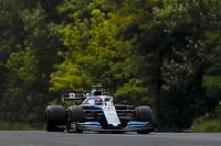 Russell jechał jak po pole position