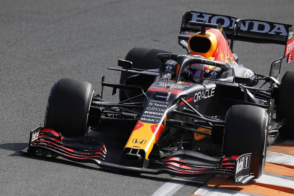 Max Verstappen, Red Bull Racing RB16B