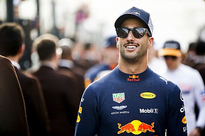 Ricciardo: A Red Bull-Honda rizikósabb választás lett volna, mint a Renault