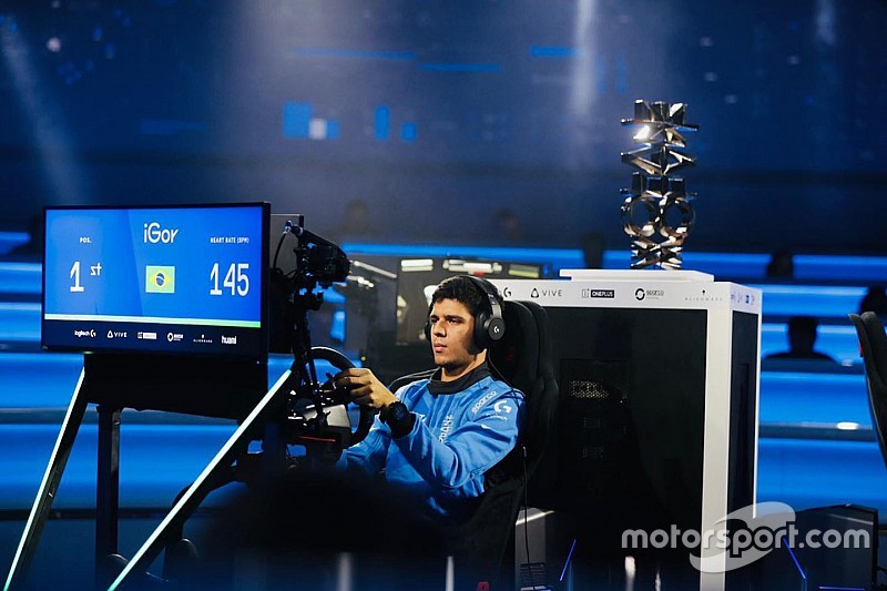 Un piloto de eSports podría llegar a la F1