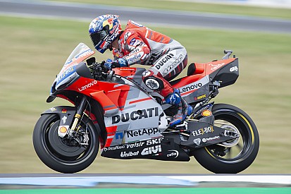MotoGP, Sepang, Libere 1: Dovizioso e Rossi al top, Lorenzo prende 3"5