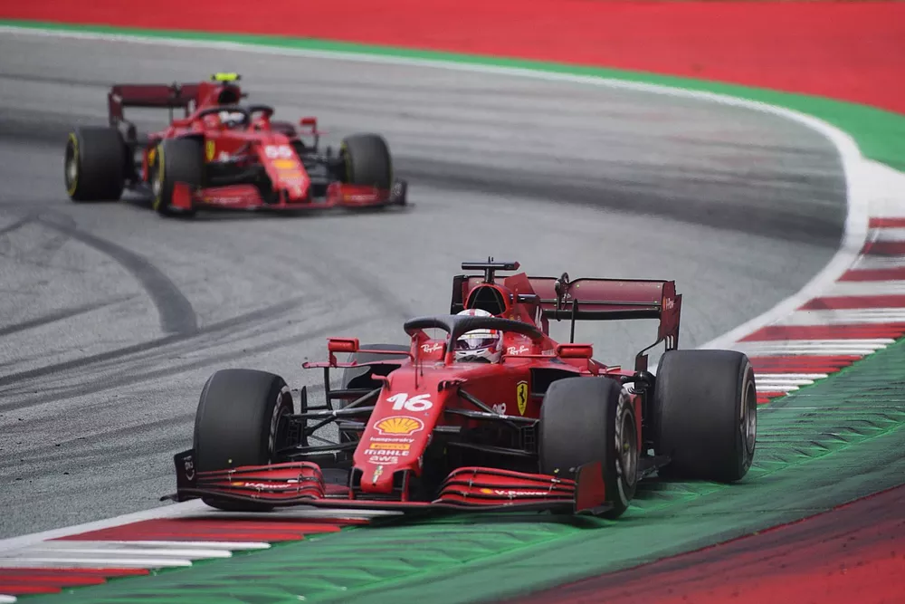 Charles Leclerc, Ferrari SF21,Carlos Sainz Jr., Ferrari SF21