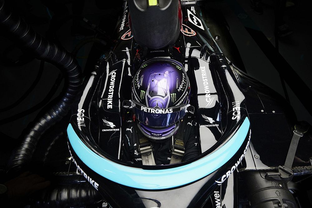 Lewis Hamilton, Mercedes W12 