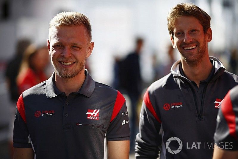 Romain Grosjean, Haas F1 Team, Kevin Magnussen, Haas F1 Team