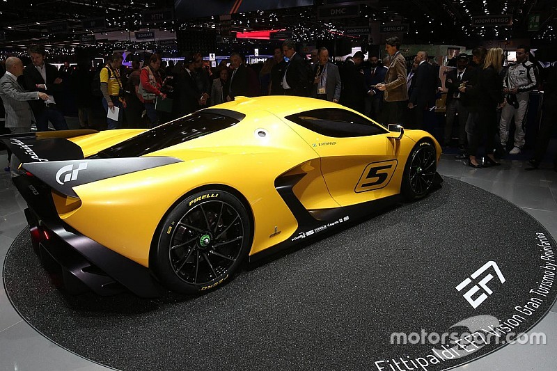 Emerson Fittipaldi präsentiert neuen Supersportwagen EF7 in Genf 2017